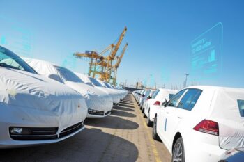 بحران قیمت خودرو و اعتراف عجیب وزارت صمت: سیاست‌گذار یا تماشاچی گرانی؟