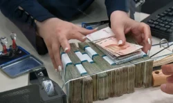 بحران صف‌های طولانی وام ازدواج؛ از پیشنهاد وام ۷۰۰ میلیونی تا انتظار نیم میلیون جوان